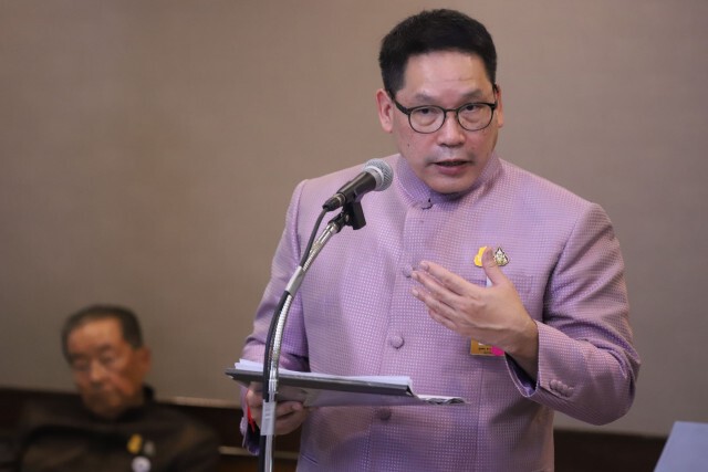 "อุตตม" โพสต์เคลียร์​ปมเยียวยาโควิด-19 ยังคงดำเนินมาตรการตามแผนเดิม!
