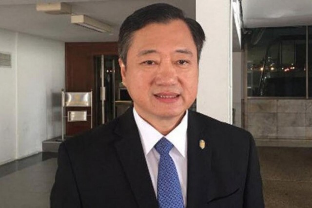 สมชาย แนะ ให้ทุกฝ่ายร่วมถกปมร้อน นักวิชาการเสนอ จ่ายทุกคน 3 พัน