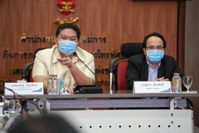 กสทช.ขีดเส้น 17 เม.ย. ค่ายมือถือให้คำตอบลดค่าบริการ