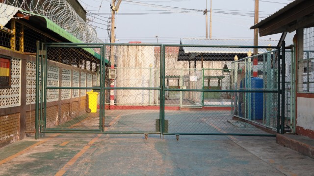 เรือนจำกาฬสินธุ์ตรวจเข้ม แยกห้องคัดกรองผู้ต้องขังป้องกันโรคโควิด-19