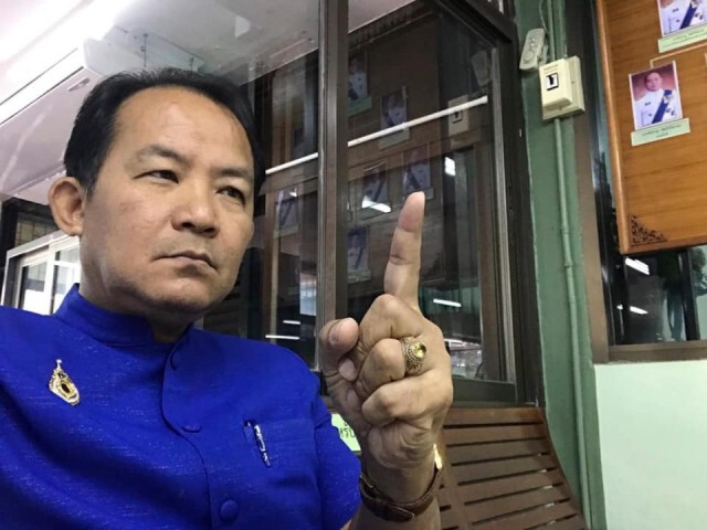 ศรีสุวรรณโต้ โฆษกสำนักงานสลากฯ ปมสั่งเลื่อนออกรางวัล แนะตั้งโต๊ะรับซื้อคืน