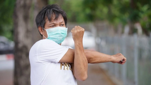 "มิตรภาพ" วิกฤติ "โควิด-19" บันทึกนาทีชีวิต "รองอ๊อด สารคาม"