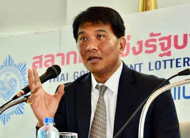 ศรีสุวรรณโต้ โฆษกสำนักงานสลากฯ ปมสั่งเลื่อนออกรางวัล แนะตั้งโต๊ะรับซื้อคืน