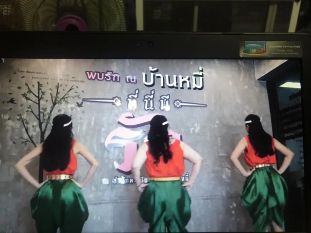 ฮือฮา!!!แต่งไทยเต้นเพลงดัง"เจน นุ่น โบว์"ส่งใจสู้โควิด