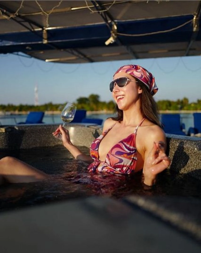 "ไอซ์ อภิษฎา" เจอหนุ่มในฝัน เขินจนเสียจริต