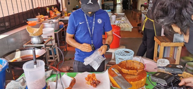 "แม่บังดุล".... ความภูมิใจ"อดุล หละโสะ" ทำเพื่อครอบครัว