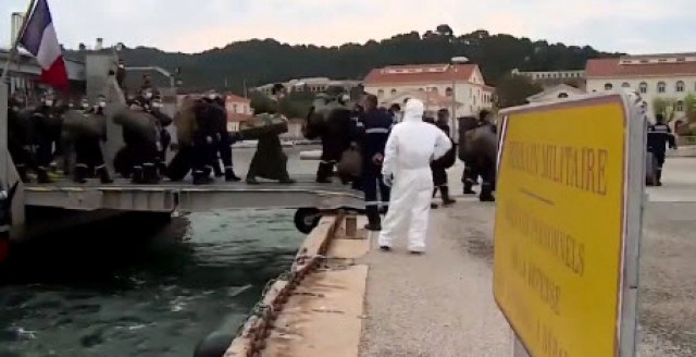 ทหารบนเรือบรรทุกเครื่องบินฝรั่งเศส ติดโควิด-19 เพิ่มอีกเกือบ 300 คน