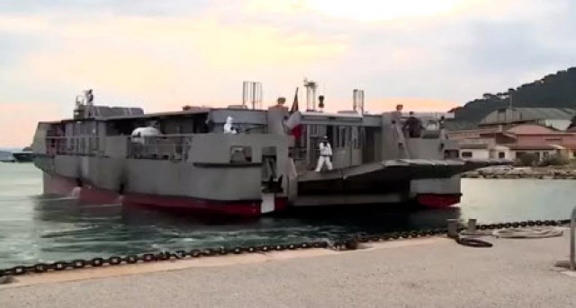 ทหารบนเรือบรรทุกเครื่องบินฝรั่งเศส ติดโควิด-19 เพิ่มอีกเกือบ 300 คน