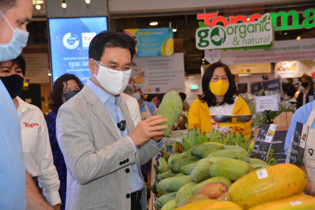พาณิชย์ช่วยเกษตรกรขายผลไม้โมเดิร์นเทรด 762 ล้านบาท พาณิชย์ช่วยเกษตรกรขายผลไม้โมเดิร์นเทรด 762 ล้านบาท