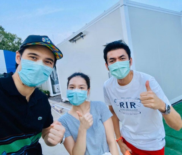 "มิสเตอร์ป๋อง-แมทธิว-ลิเดีย" พบหมออีกครั้ง! ตรวจเชื้อ หลังเอาชนะโควิด-19