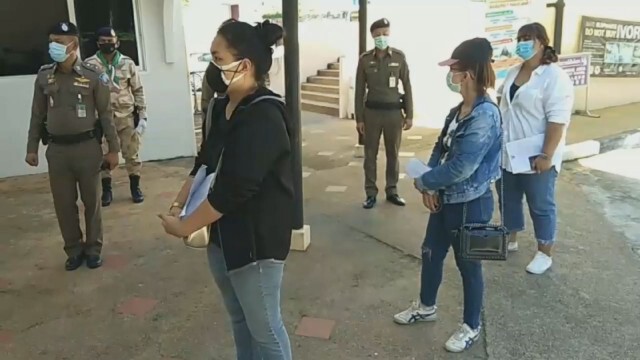 แรงงานไทยกลับจากมาเลเซียทางด่านเบตงพบ มีไข้ 2 ราย