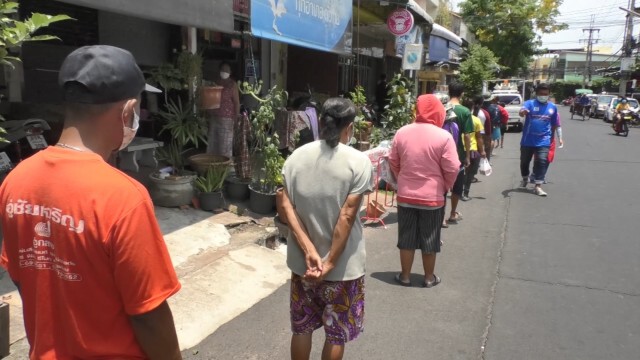"ตกงาน" มารับฟรี! "ซาลาเปาพันลูก" ช่วงโควิดระบาด