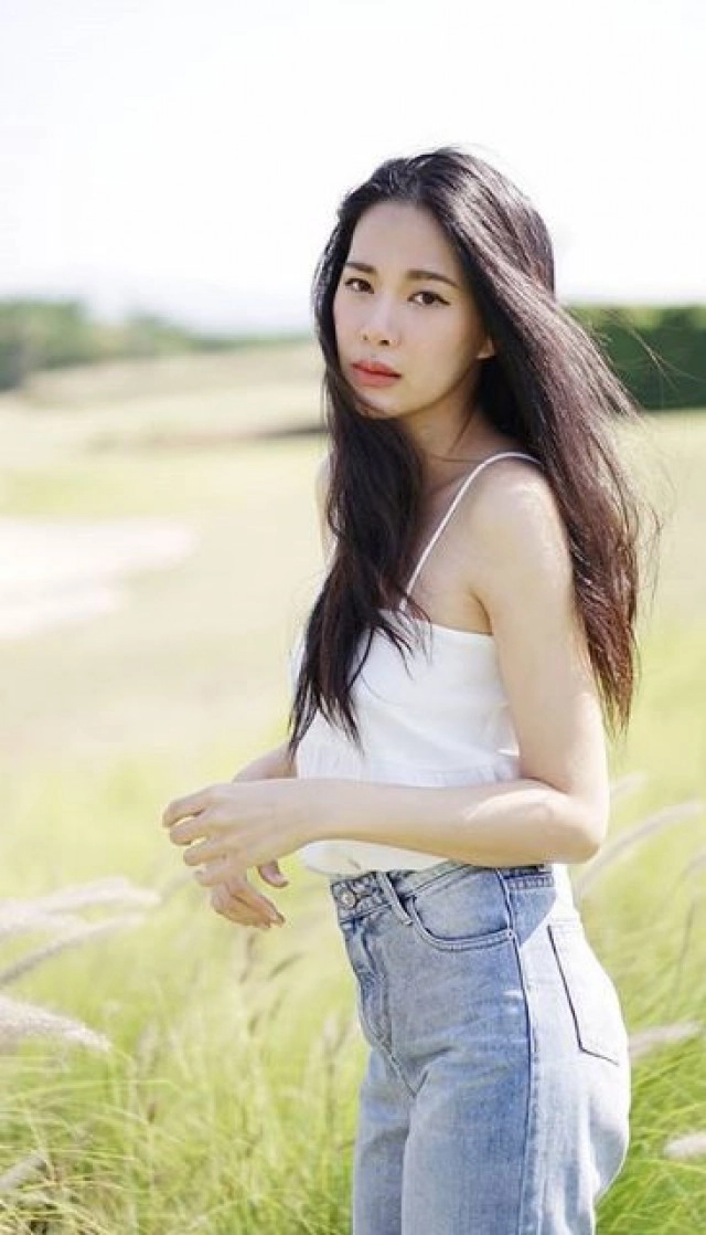 หวิดดราม่า!! "โบวี่ อัฐมา "เตรียมไลฟ์แจกเงินช่วยพิษโควิด