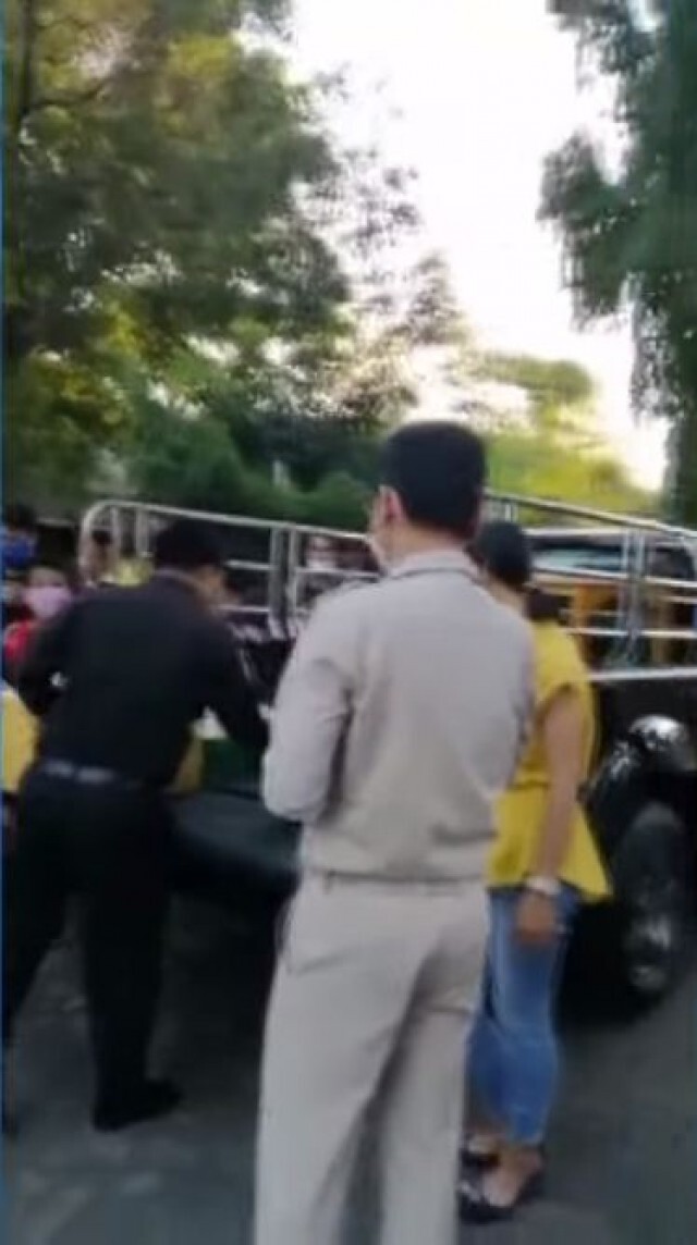 "ดี้ นิติพงษ์" จวกเเรง! ปมแจกโจ๊ก "เป็นข้าราชการที่มีวุฒิภาวะไม่พอกับตำแหน่ง"