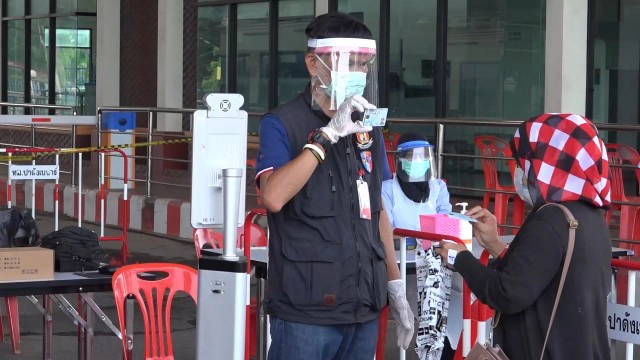 คนไทยกลับ ด่านปดังเบซาร์ อย่างต่อเนื่อง