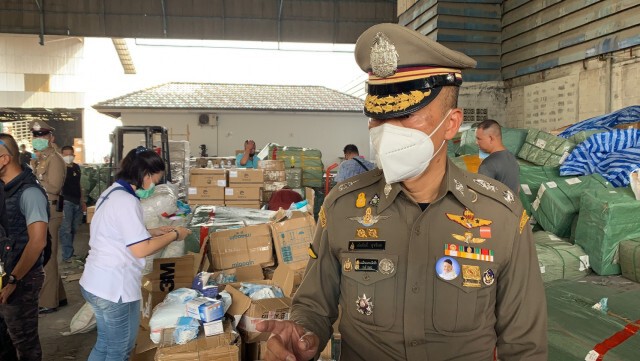 ยึดเจล-หน้ากาก กว่า 10 ล้าน คาโรงงานย่านปทุมฯ