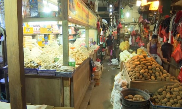 ร้านค้าในฮานอยเปิดให้บริการหลังปลดล็อกดาวน์