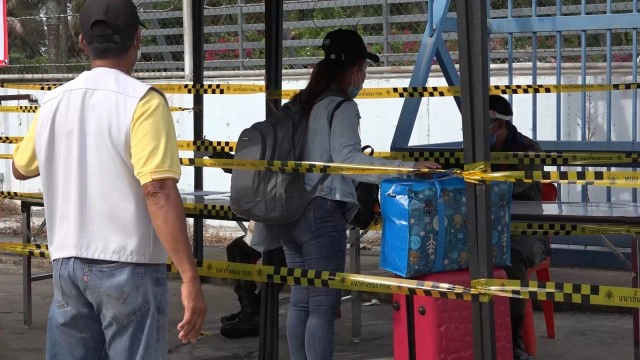 คนไทยกลับ ด่านปดังเบซาร์ อย่างต่อเนื่อง