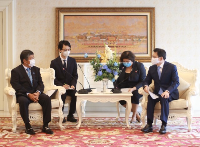 พาณิชย์จับมือทูตญี่ปุ่นดันส่งออกผลไม้ไทยฝ่าภัยโควิด
