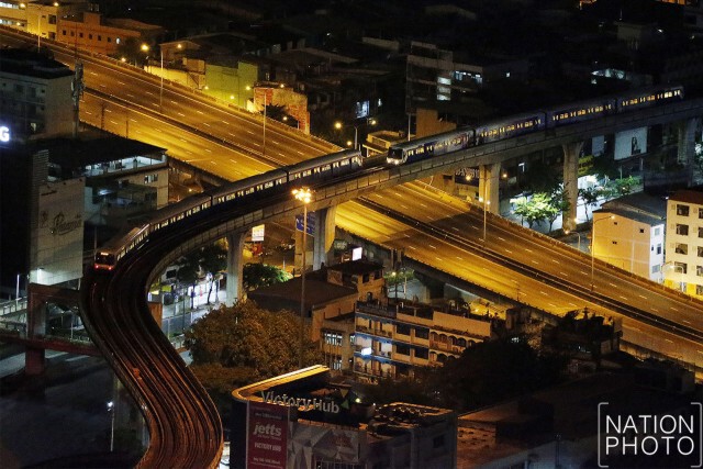 "Bangkok from Above" ความเงียบสงบท่ามกลางแสงสลัว
