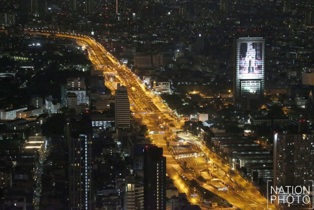 "Bangkok from Above" ความเงียบสงบท่ามกลางแสงสลัว