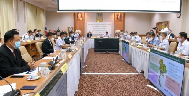 "พิพัฒน์" ส่งสัญญาณรัฐเตรียมผ่อนล็อกดาวน์