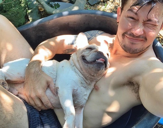 ใจสั่น!!! "อ้น สราวุธ" อวดกล้ามปู โคฟเวอร์เสียงสาวเจ้ย