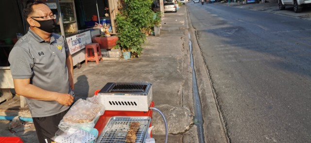 หมูปิ้ง..."เมืองกรุง เอฟซี" ลมหายใจเพื่อฟุตบอล