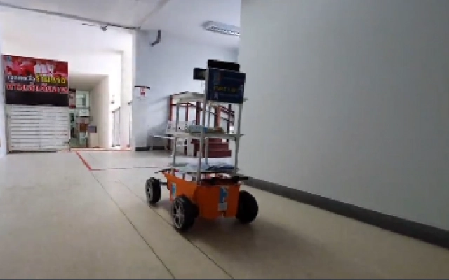 หุ่นยนต์ ส่งอาหาร-ยา ให้ผู้ป่วยโควิด-19