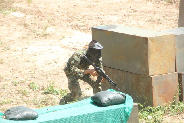 จัดแข่งยิง BB GUN ให้ทหารผ่อนคลายช่วงโควิด-19