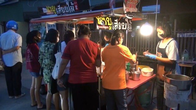 พลิกวิกฤติเป็นโอกาส เปิดสาขาชาบูเสียบไม้เพิ่ม หลังคนแห่ซื้อแน่น
