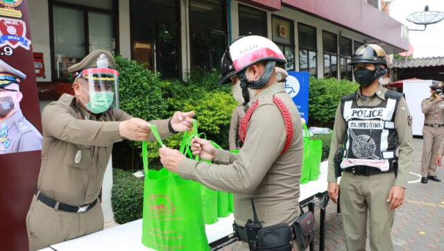 บก.น. 9 จัดโครงการช่วยเหลือตำรวจและครอบครัว สู้โควิด-19