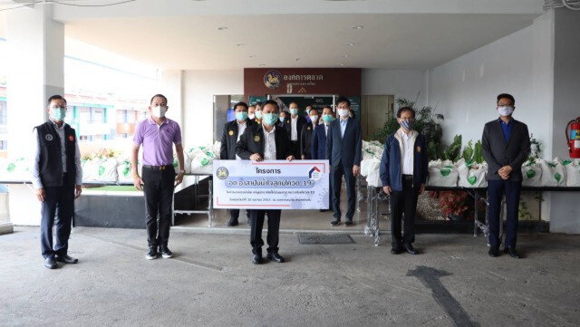 มท.ลุยแจกถุงยังชีพช่วยประชาชน