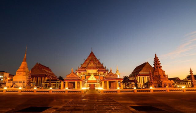 ศุกร์ (สุข) ละวัด :วัดกัลยาณมิตร