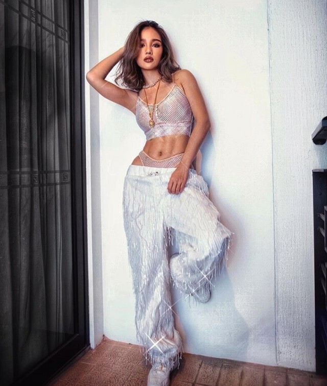 ตาลุกวาว!! เมื่อเห็น "กระแต อาร์สยาม"  โชว์ซิกแพคสุดเซ็กซี่