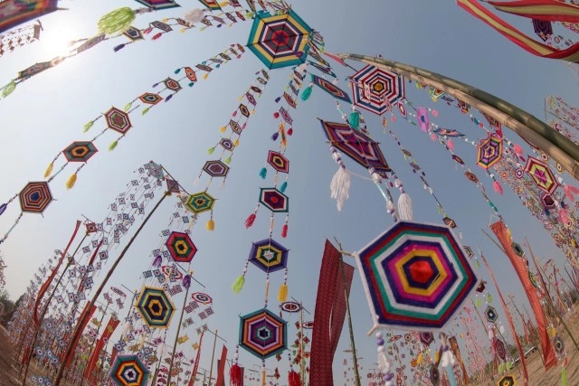 ทะเลธุงอีสาน ในวันวิสาขบูชา