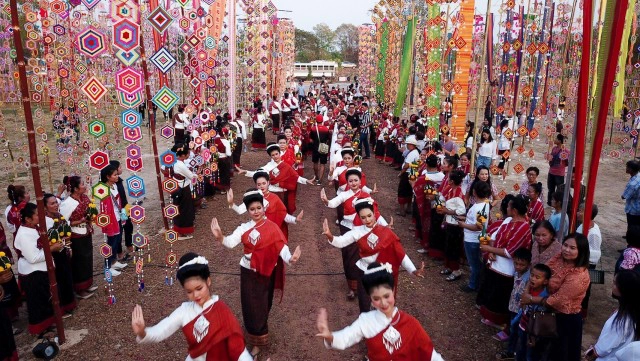 ทะเลธุงอีสาน ในวันวิสาขบูชา