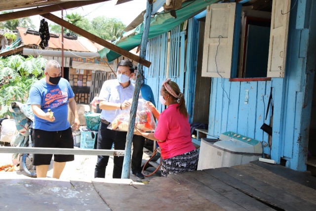 ชาวบ้านเมืองสุราษฎร์ฯ ร้องสื่อ! ไม่มีประปาใช้-ไม่ได้รับการเยียวยา