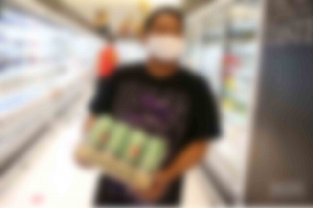 ปชช. แห่ซื้อ "เครื่องดื่มแอลกอฮอล์" หลังมีมติผ่อนปรนให้ซื้อได้วันแรก