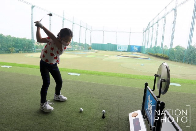 นักกอล์ฟ หายห่วง!! ฝึกซ้อมไดร์ฟกอล์ฟ ตามมาตรการSocial Distancing