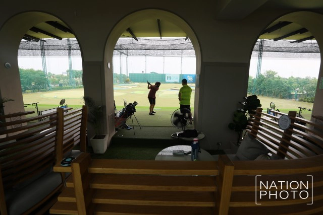 นักกอล์ฟ หายห่วง!! ฝึกซ้อมไดร์ฟกอล์ฟ ตามมาตรการSocial Distancing