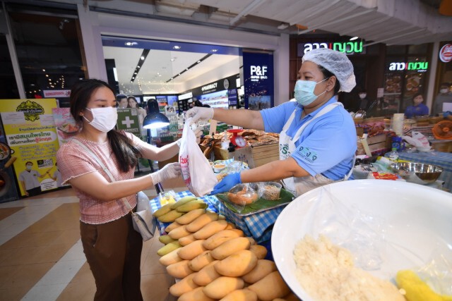 ตลาดจริงใจ (Farmers' Market) แหล่งช่วยเหลือเกษตรกร ก้าวข้าม โควิด-19