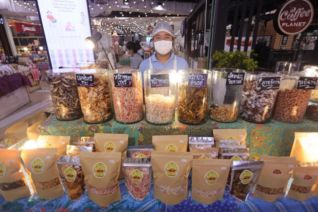 ตลาดจริงใจ (Farmers' Market) แหล่งช่วยเหลือเกษตรกร ก้าวข้าม โควิด-19