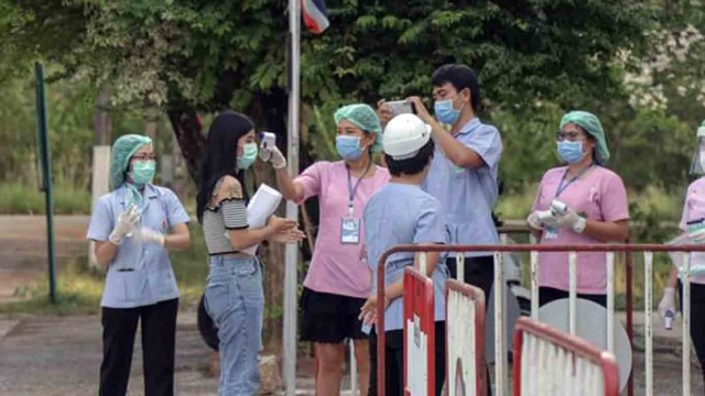 กลับบ้าน!! ตรวจเข้มรับคนสระแก้ว 96 คน กลับจากเมียนมา