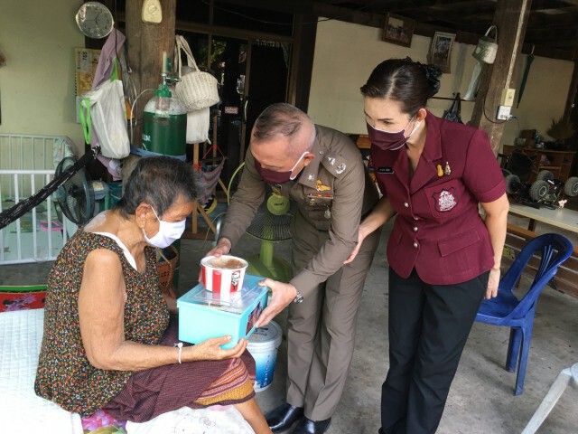 ผู้การฯหนองบัวลำภู ช่วยพี่น้องประชาชนช่วงวิกฤติโควิด