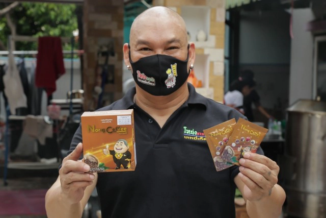 เต้ย จักรรินท์ - วิทย์ สุวิทย์ บุกร้านบะหมี่โหน่งเดลิเวอรี่คลอง 2