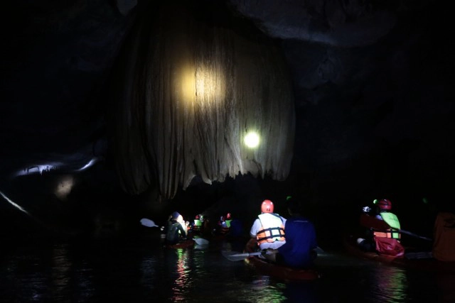เที่ยวแหล่งอุทยานธรณีโลก แห่งแรกของไทย ที่สตูล