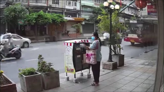"ตู้ปันสุข" แบ่งปันอาหารแบ่งปันน้ำใจในยุคโควิด
