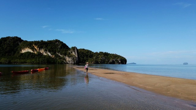 เที่ยวแหล่งอุทยานธรณีโลก แห่งแรกของไทย ที่สตูล