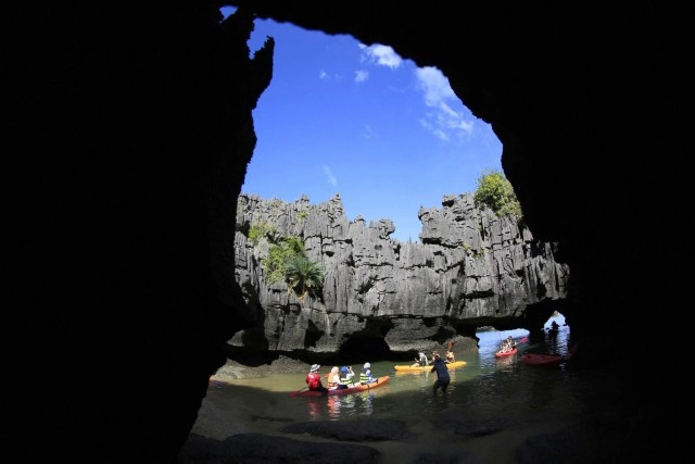 เที่ยวแหล่งอุทยานธรณีโลก แห่งแรกของไทย ที่สตูล